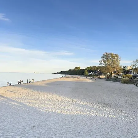 Morska Przystan W Pierwoszynie Ferienhaus *